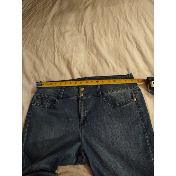 Thalia Sodi Jeans Size 18 Blue Pearl Studs - Picture 4 of 11